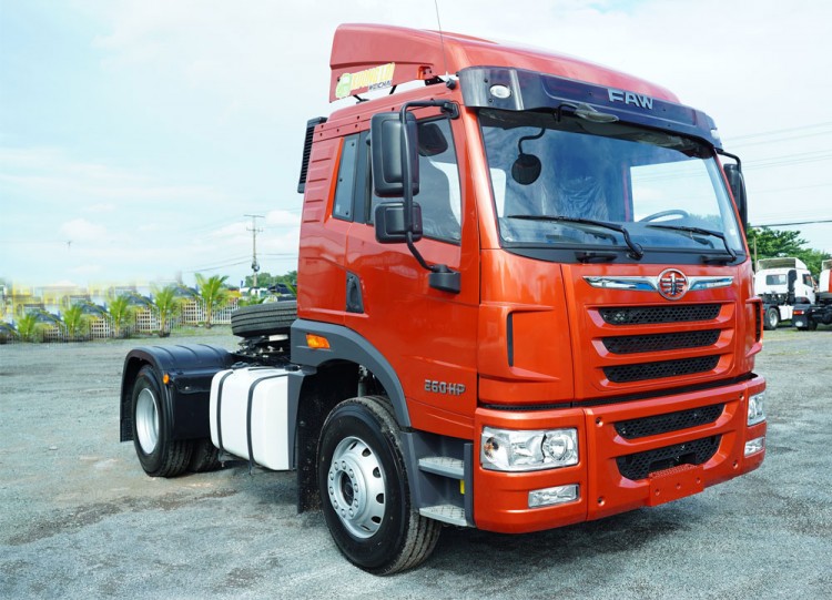 Đầu kéo Faw 1 cầu 260Hp mới 2023 tại Hải Phòng